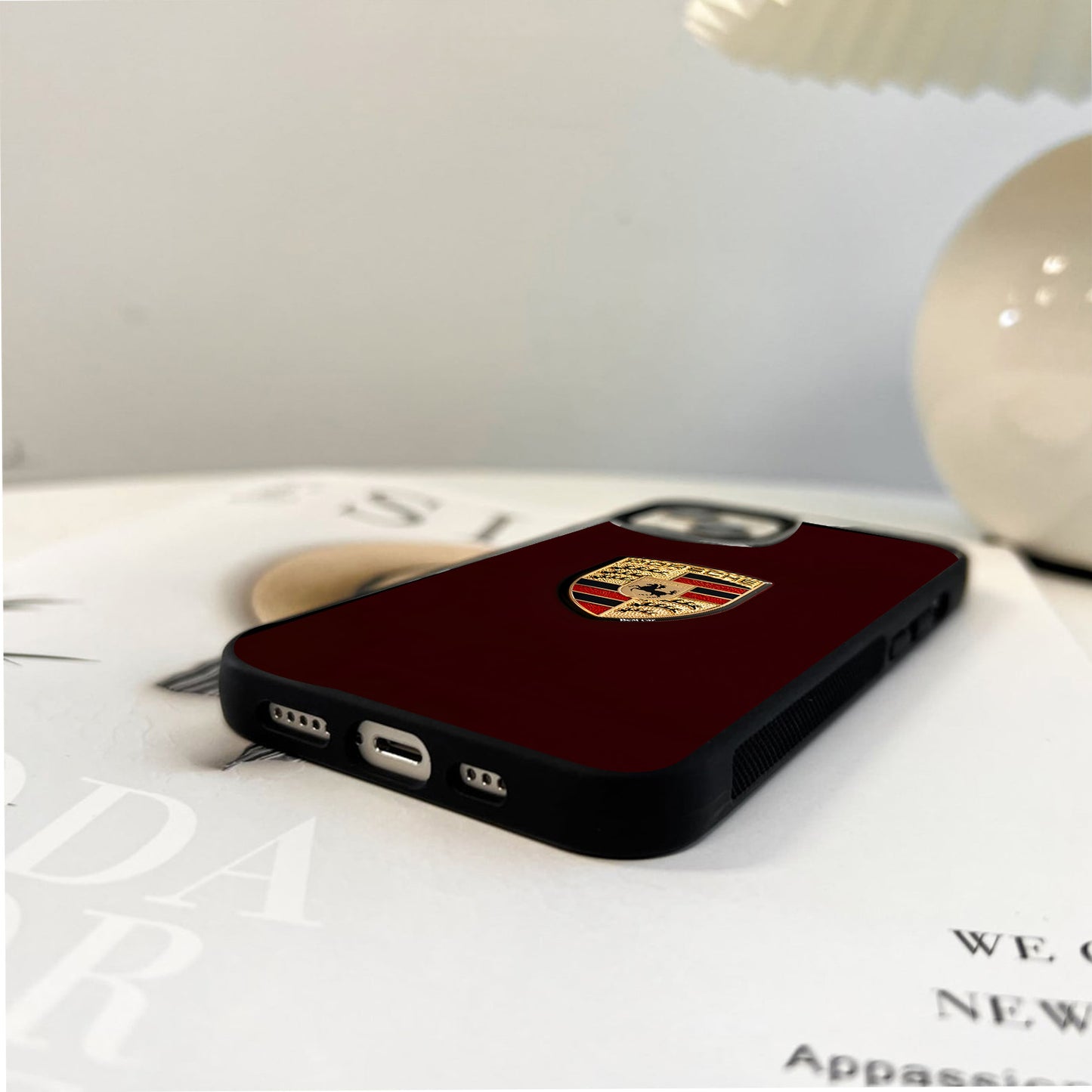 Porsche Golden Crest Noir Glass Case