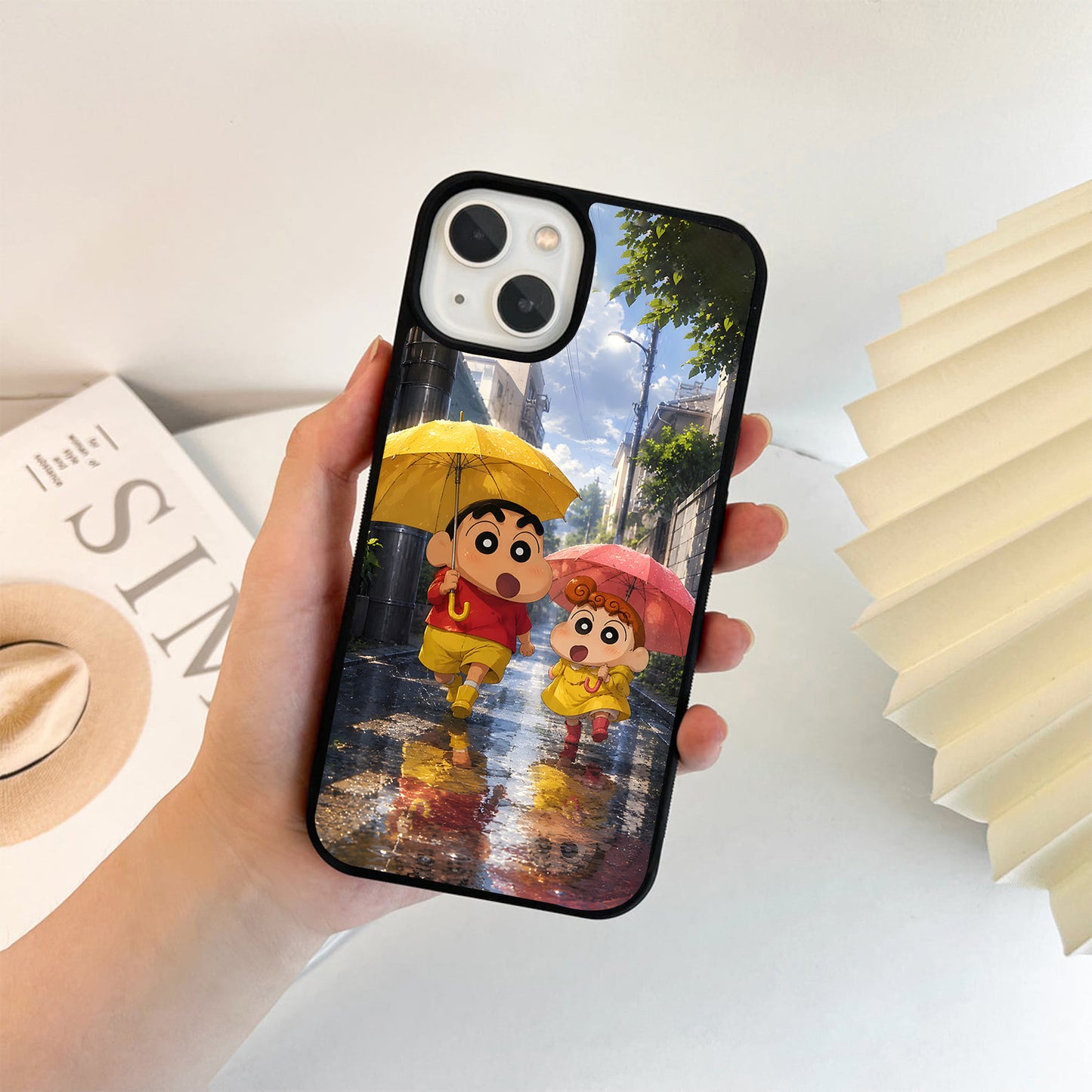 Rainy Day Shinchan Glass Case