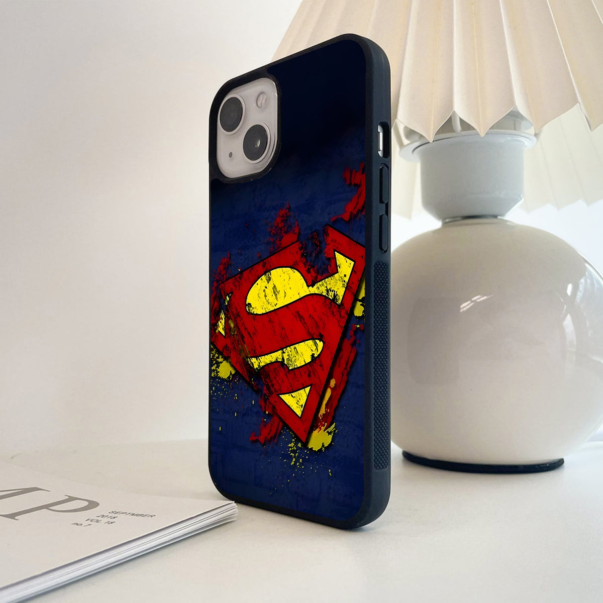 Superman Grunge Emblem Glass Case