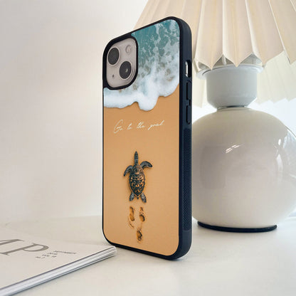 Little Turtle Journey Glass Case