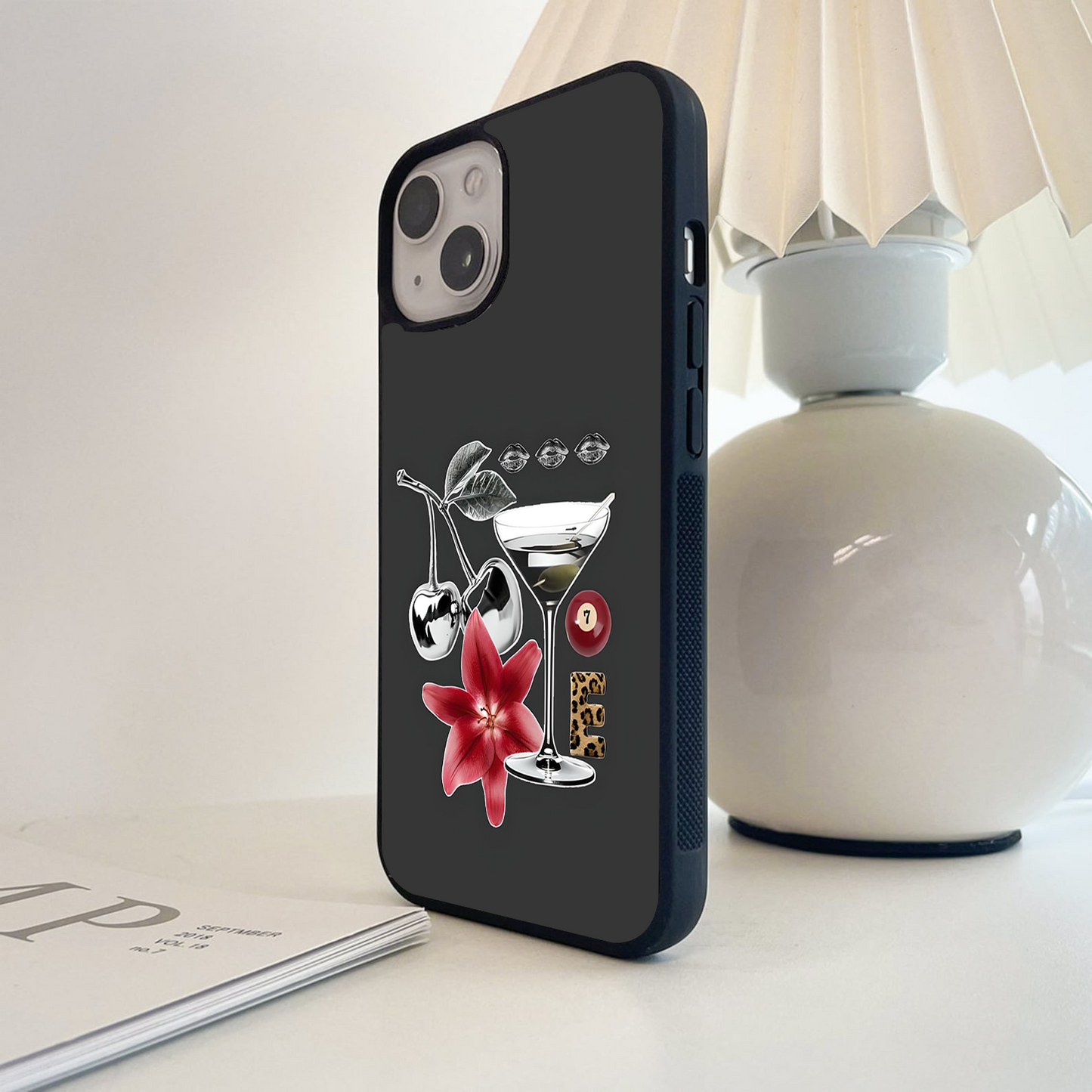 Silver Evening Hour Glass Case