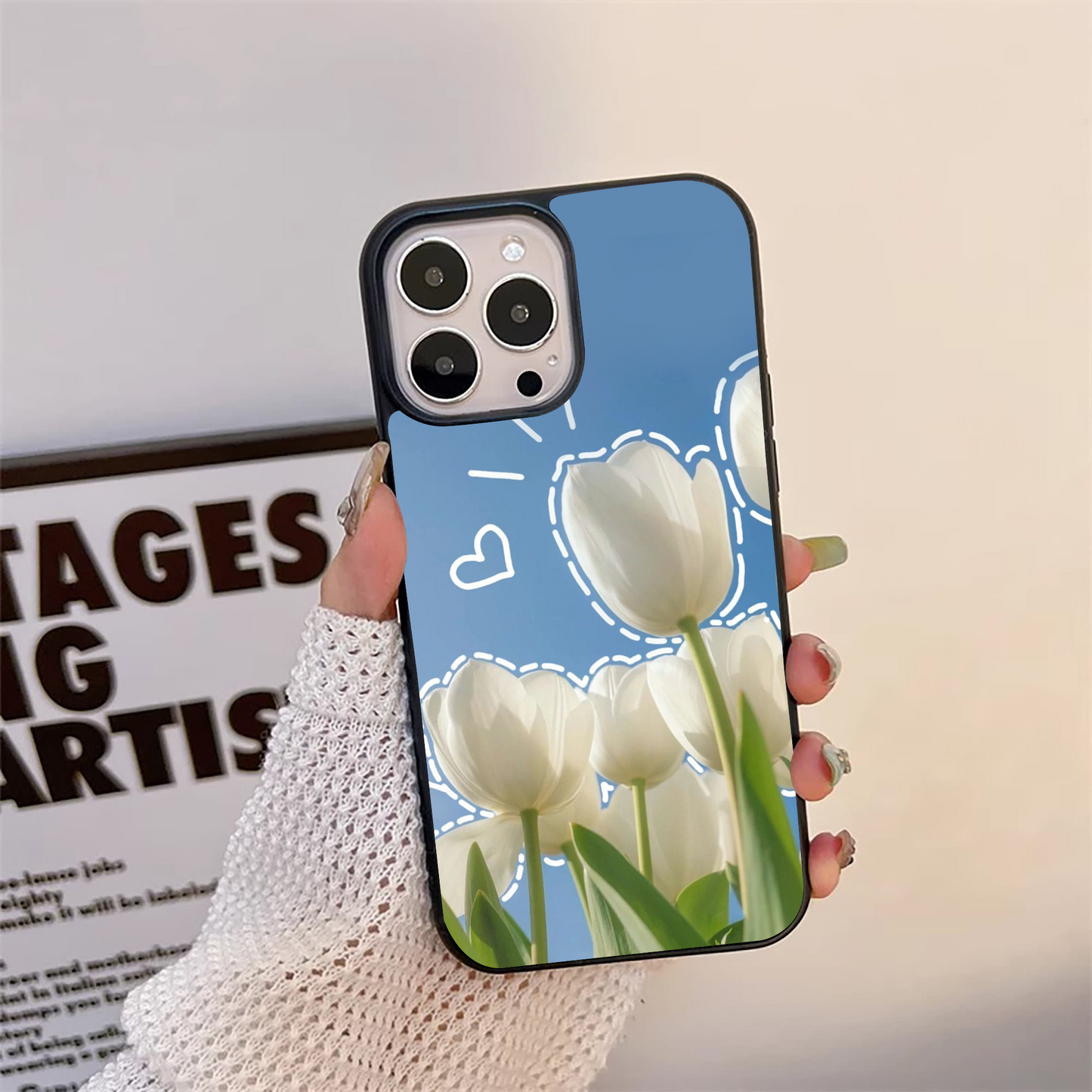 White Tulip Flower Pattern Glass Case