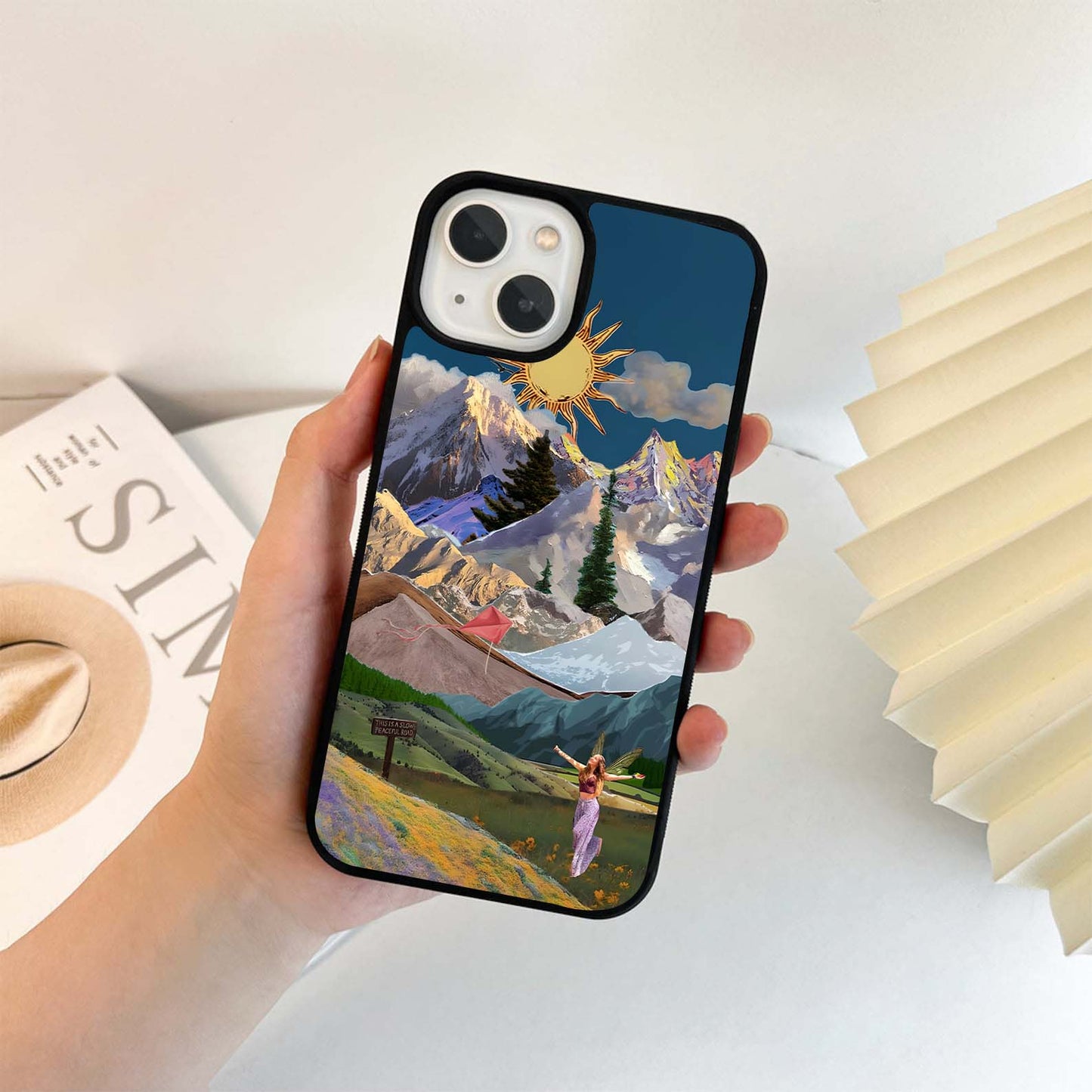 Memorable Scenery Glass Case