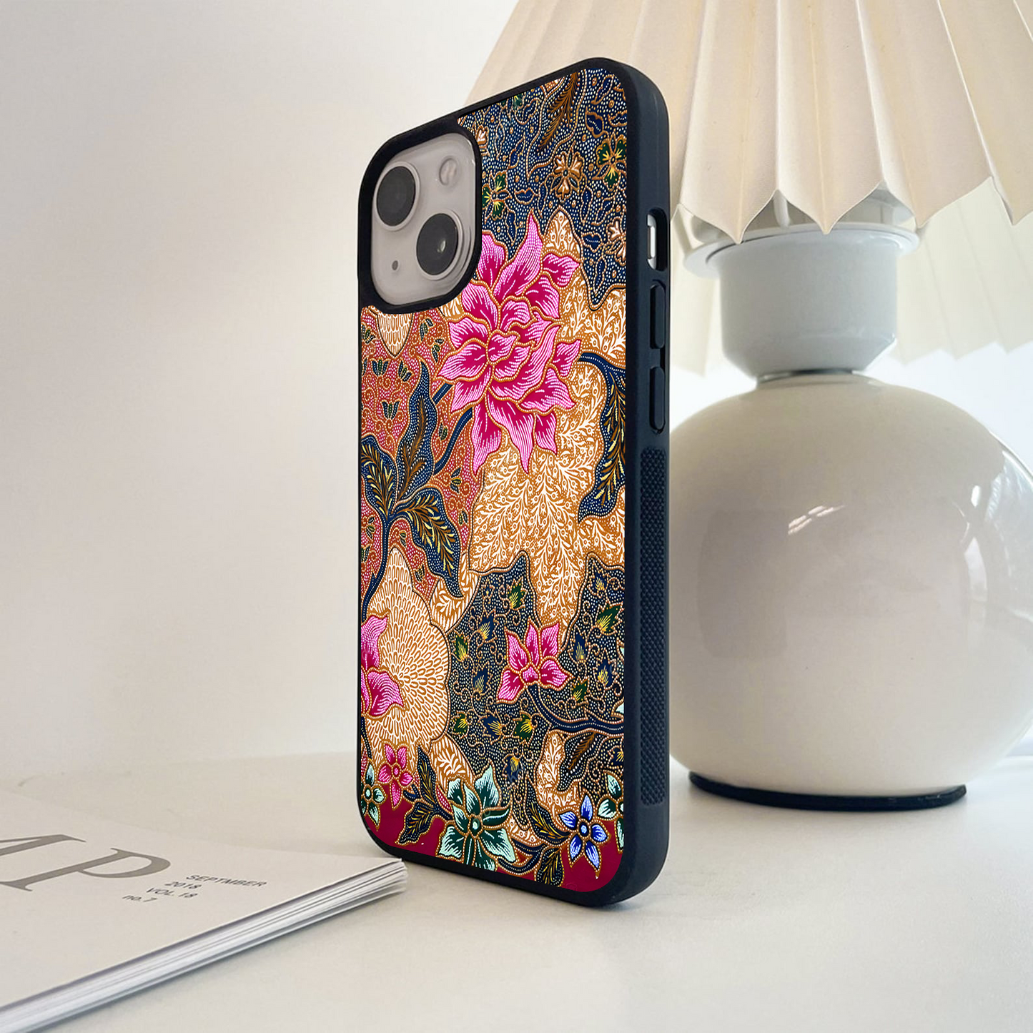 Vintage Floral Muse Glass Case