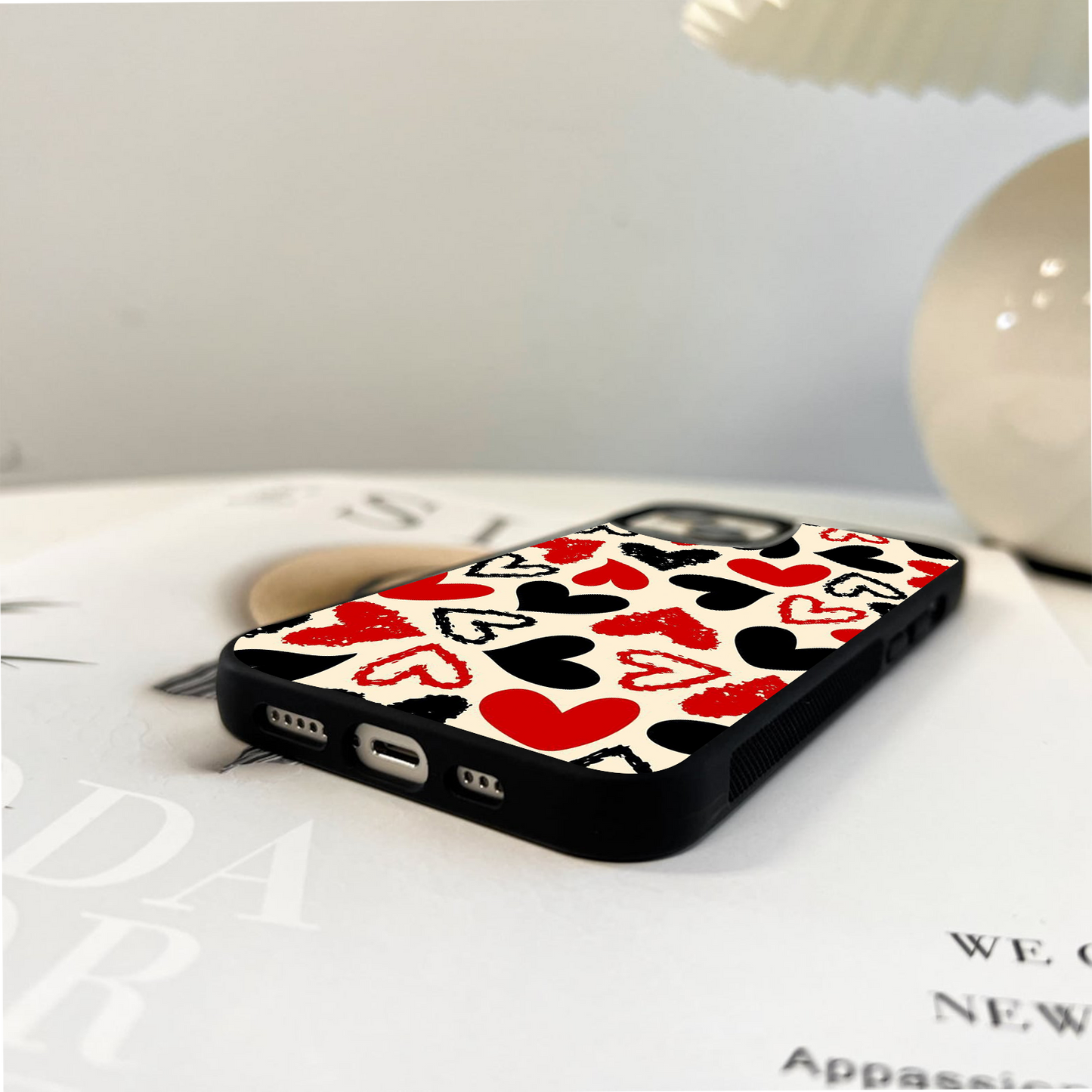 Black And Red Heart Pattern Glass Case