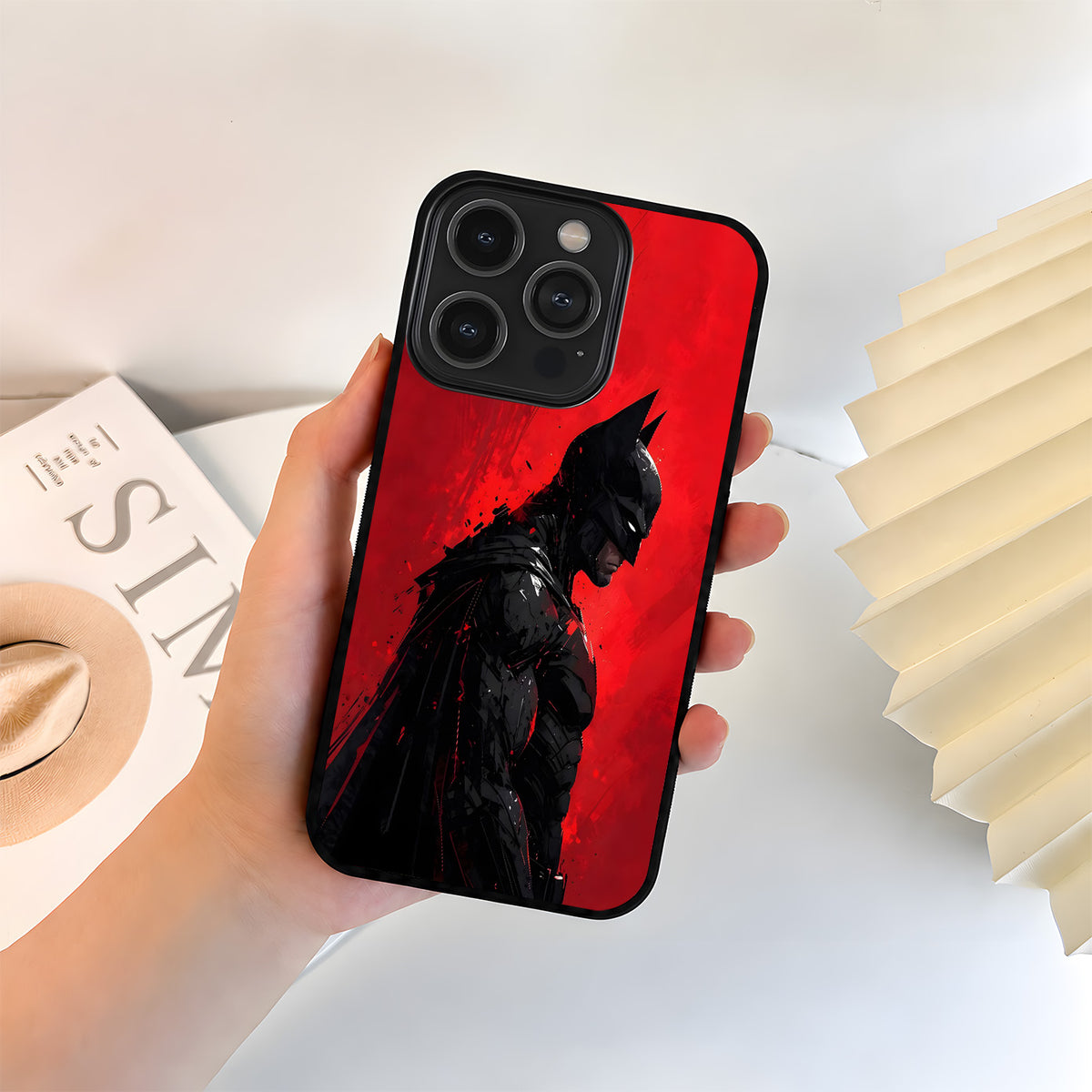 Batman Scarlet Knight Glass Case