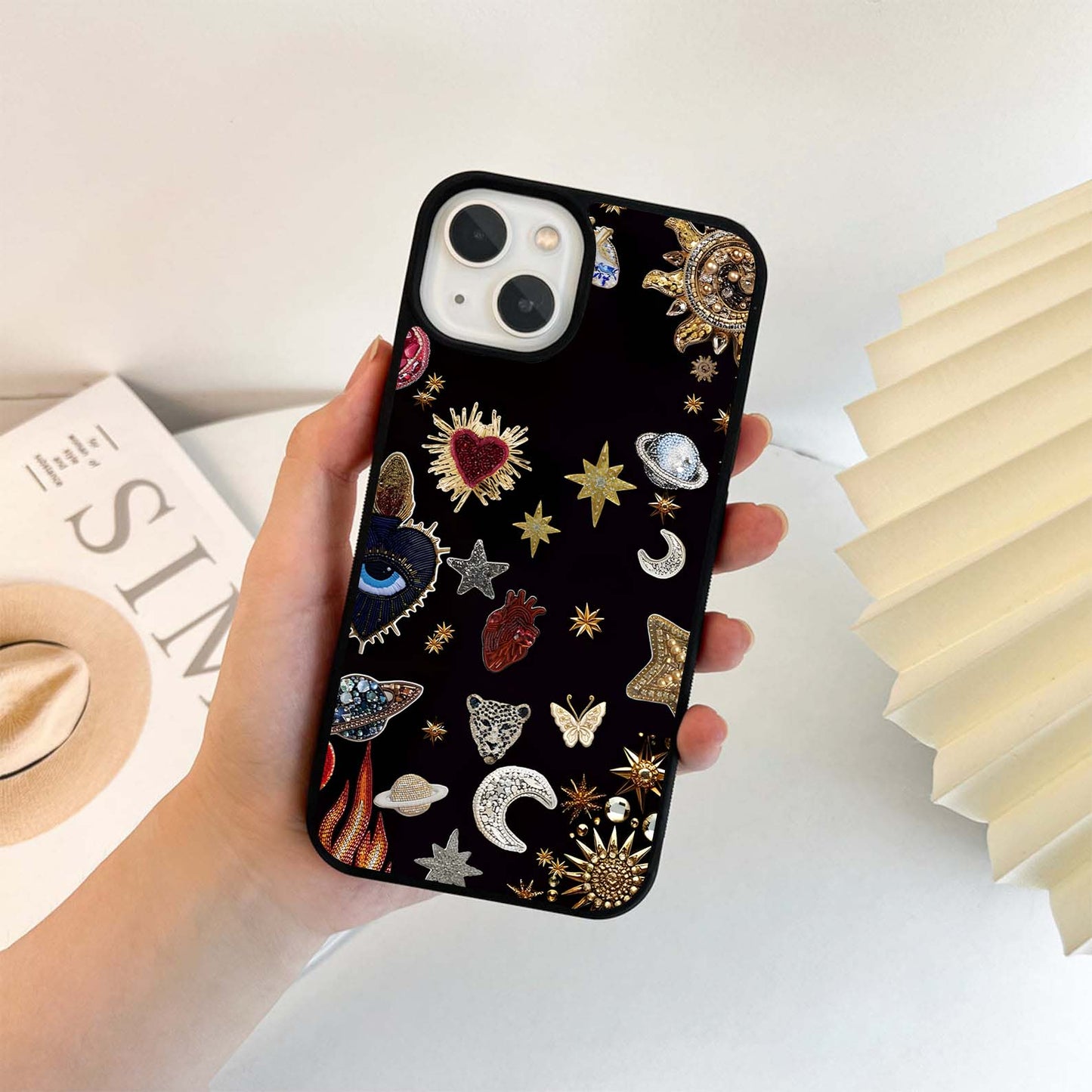 Classic Desi Muse Glass Case