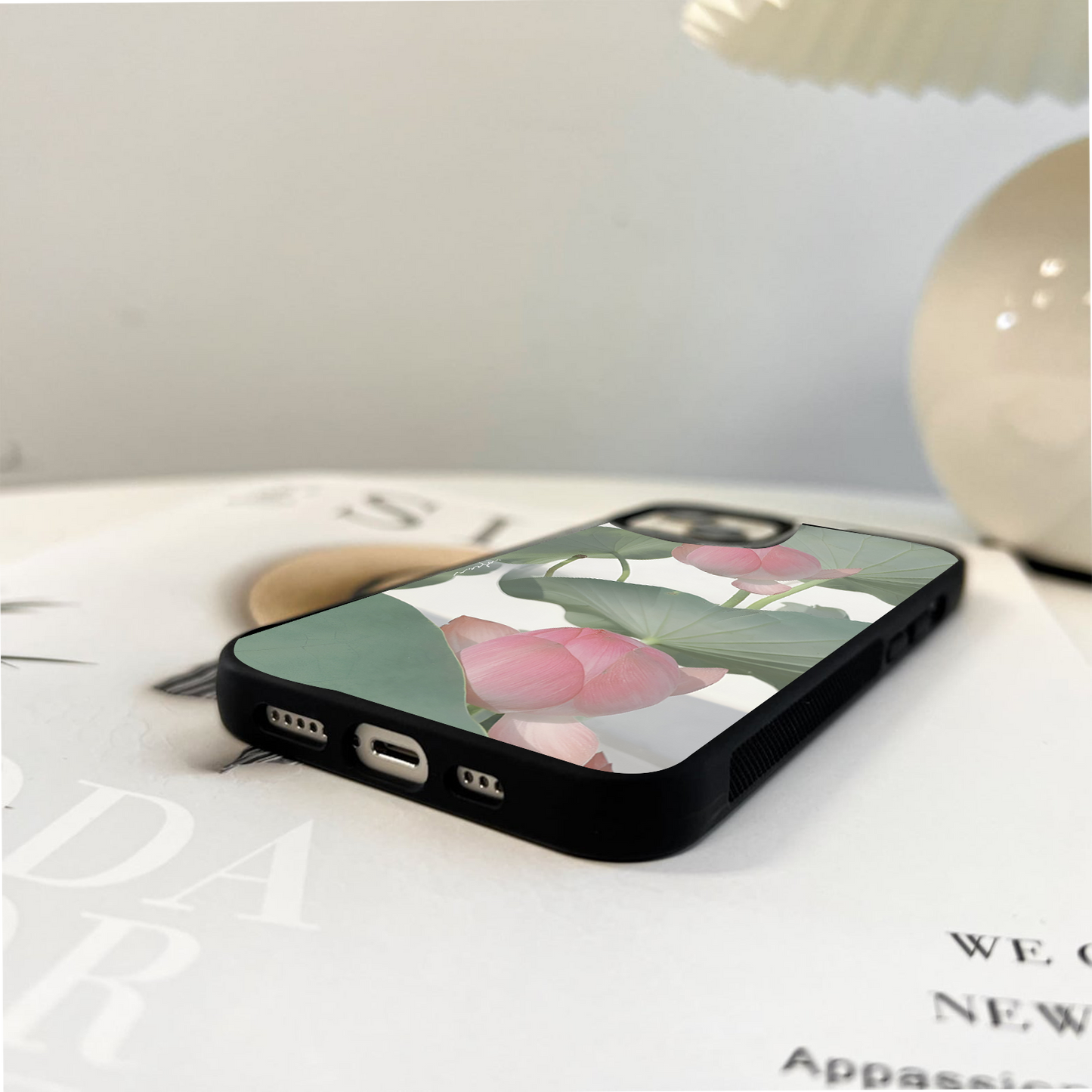 Gentle Lotus Light Glass Case