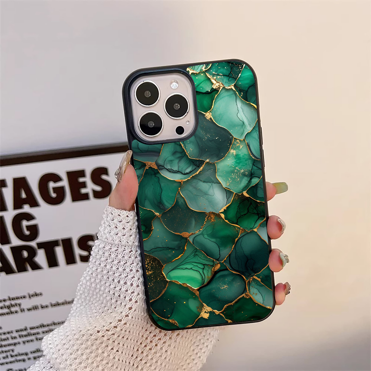 Geometric Polyester Pattern Glass Case