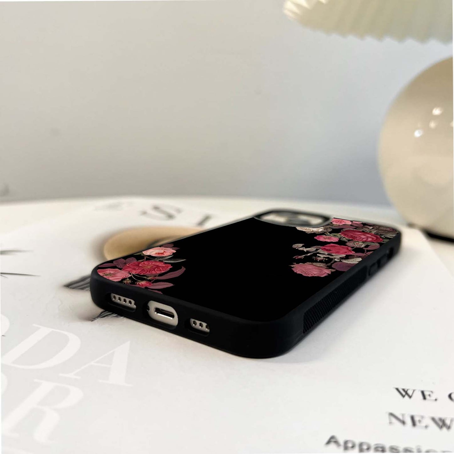 Classic Vintage Roses Glass Case