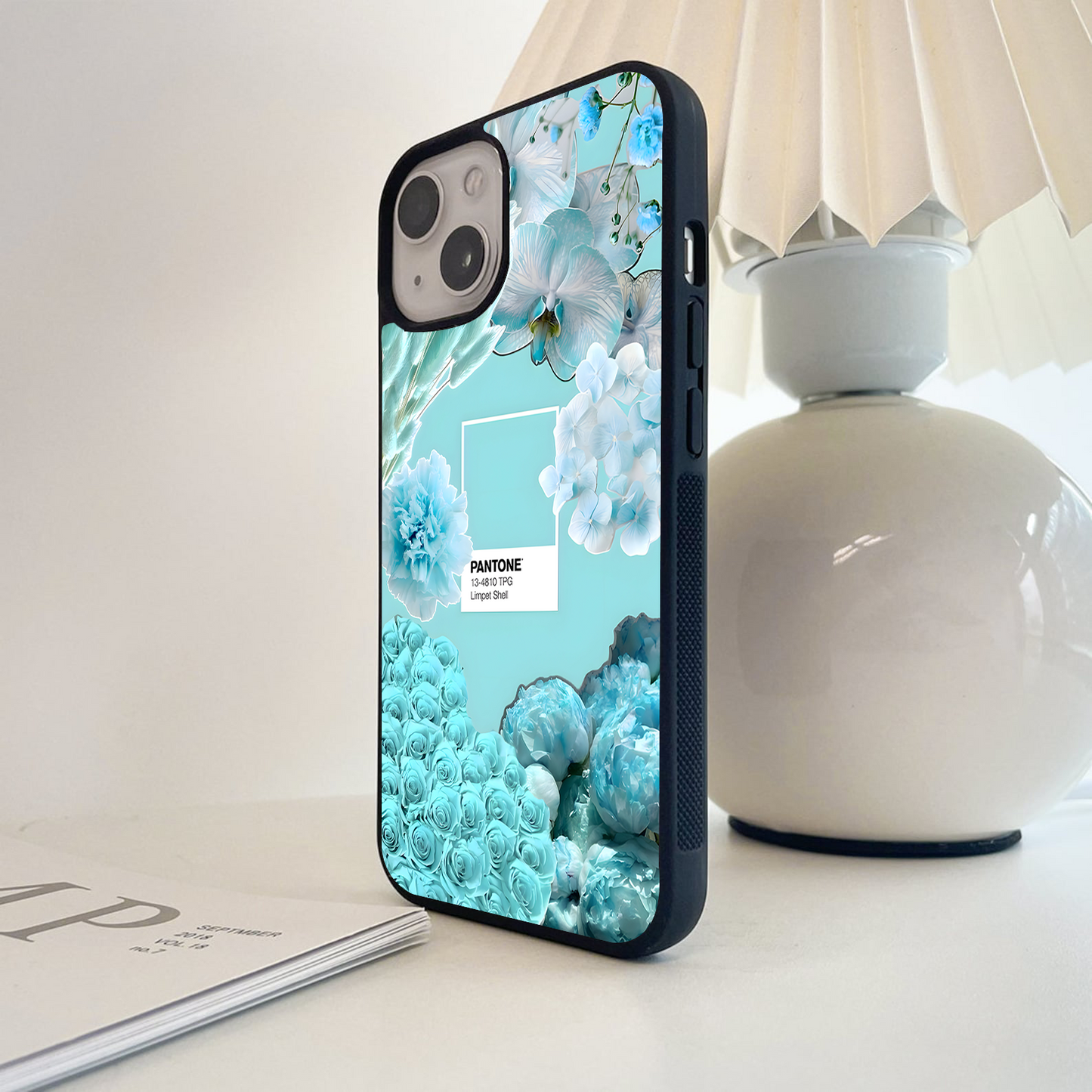 Pantone Limpet Shell Glass Case