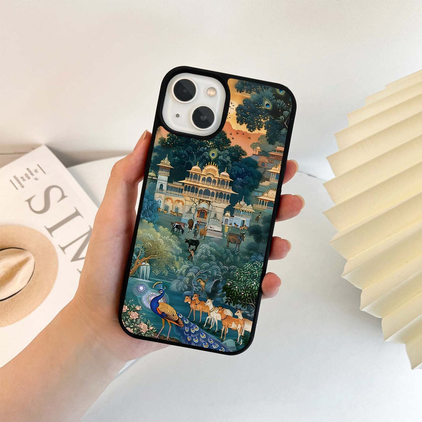 Indian Palace Nature Art Glass Case