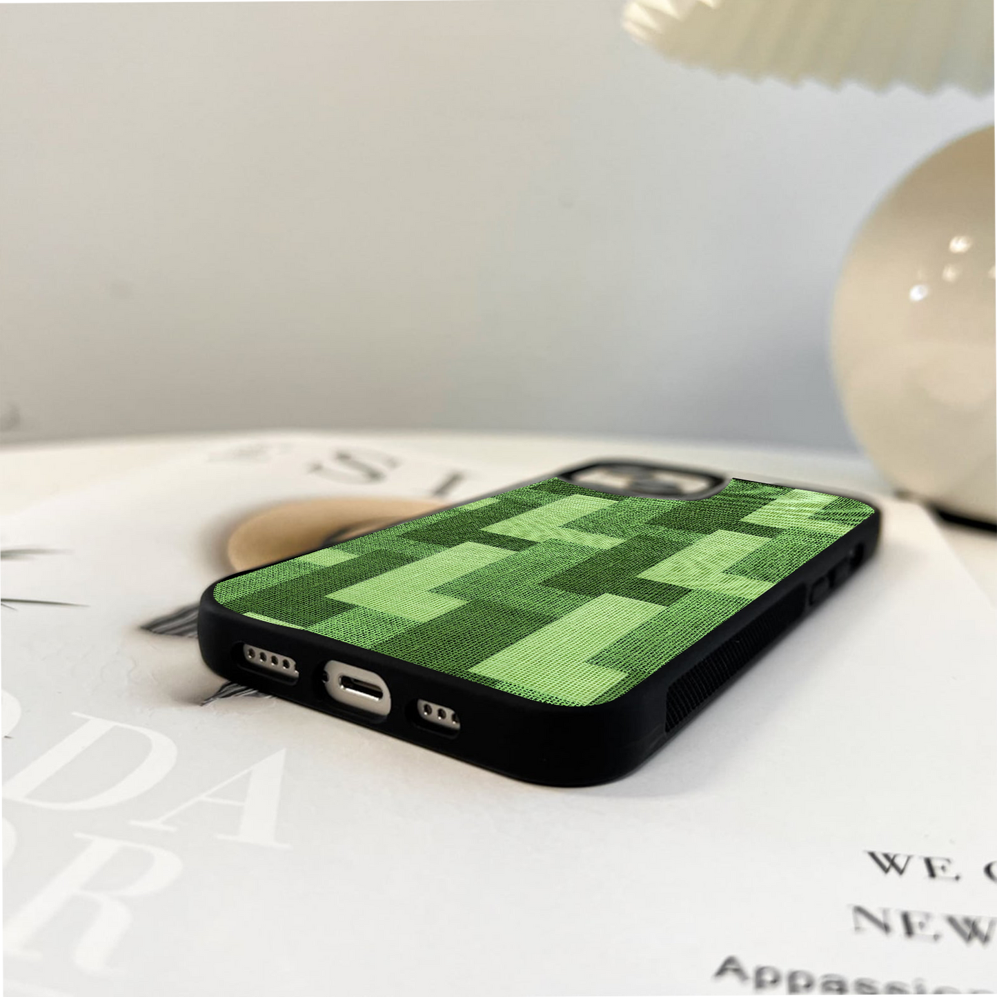 Green Zigzag Glass Case