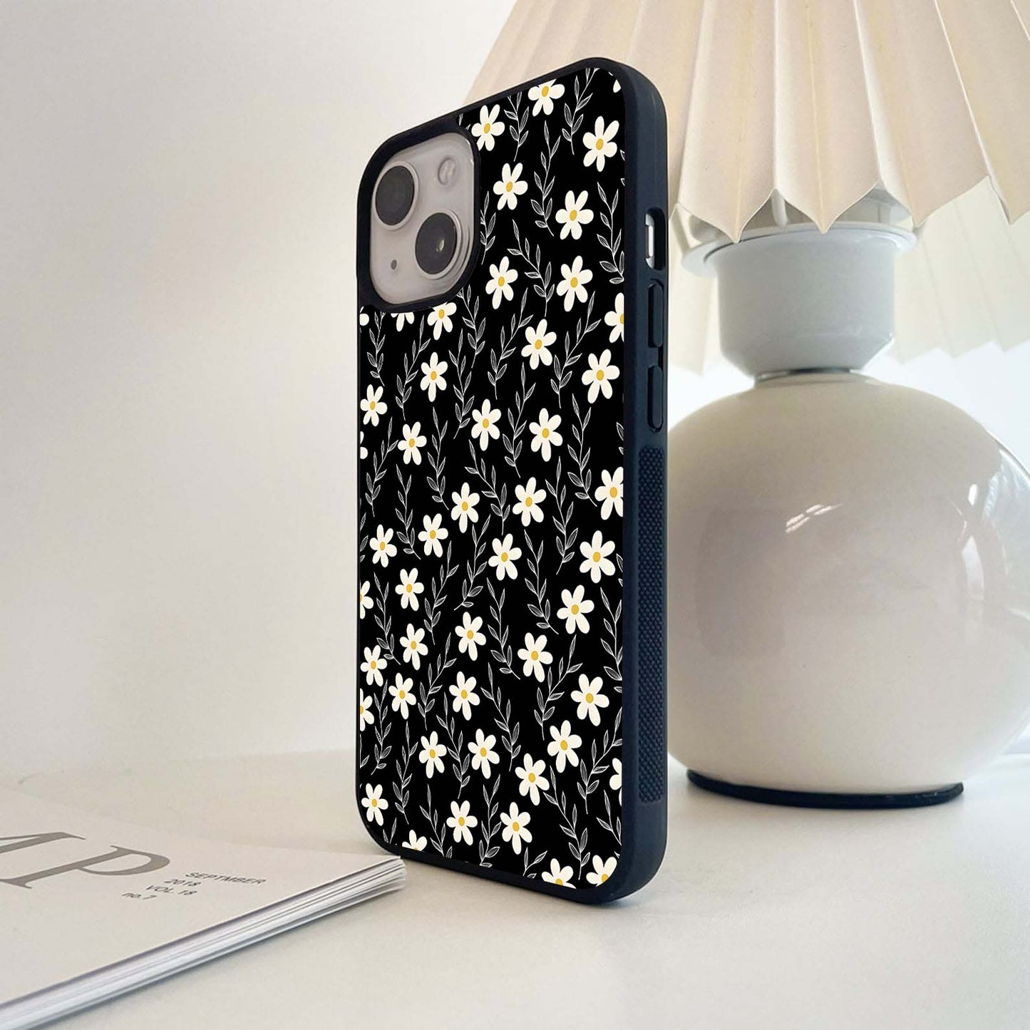 Daisy Delight Pattern Glass Case