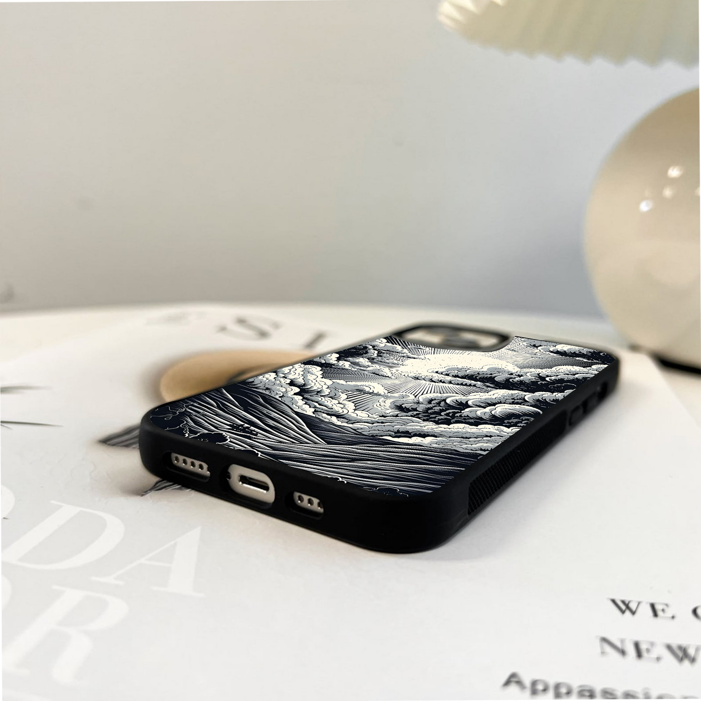 Stormlight Horizon Majesty Glass Case