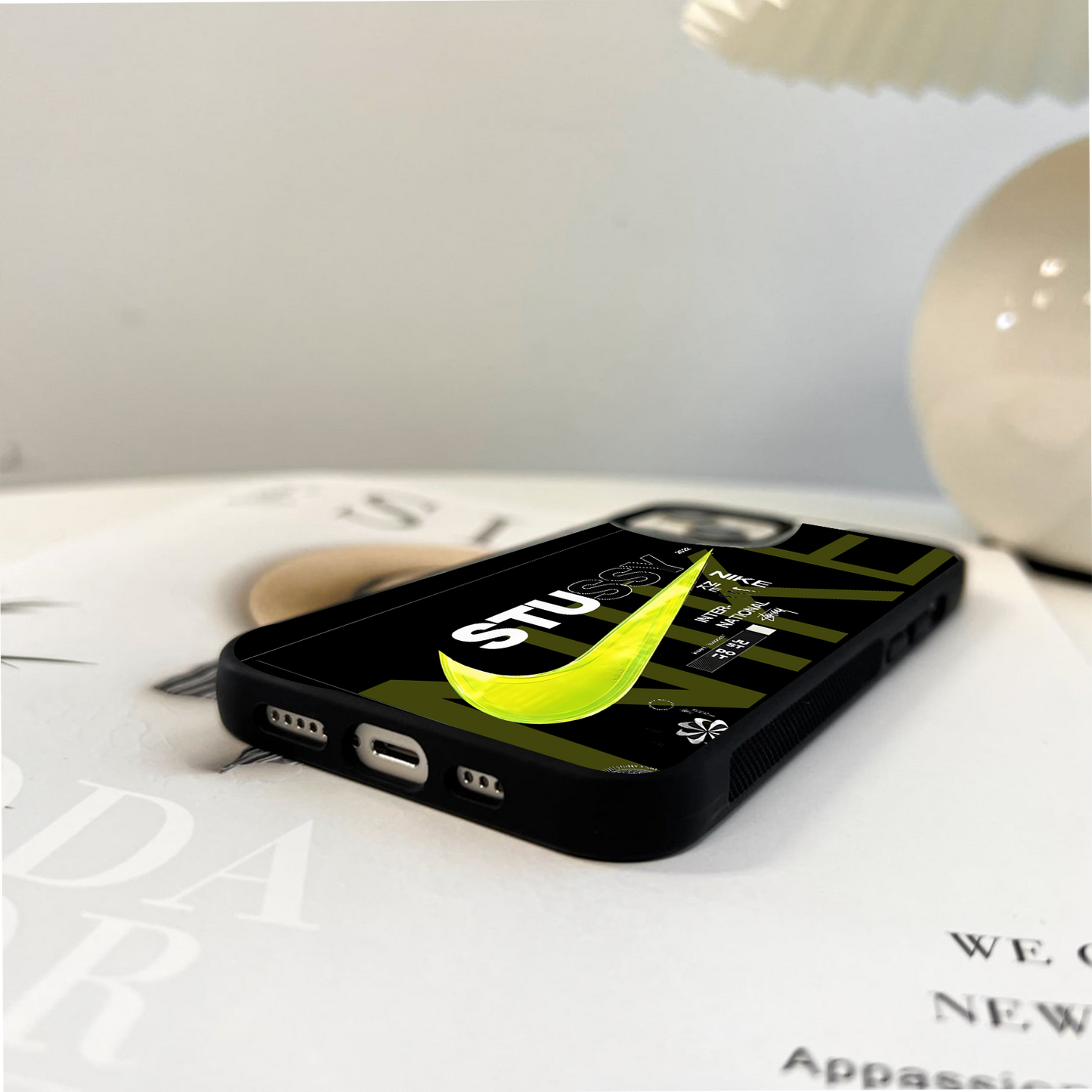 Neon Street Edition Glass Case