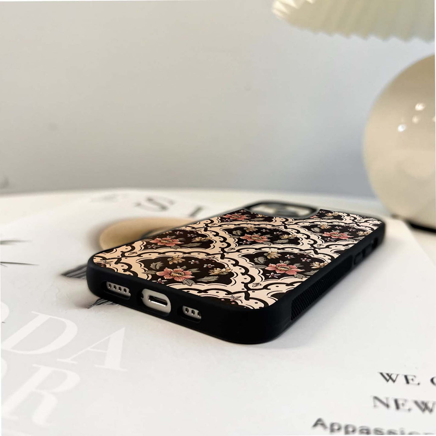 Royal Bloom Elegance Glass Case