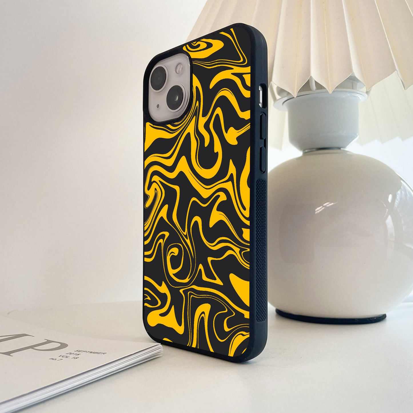 Black & Yellow Abstract Pattern Glass Case