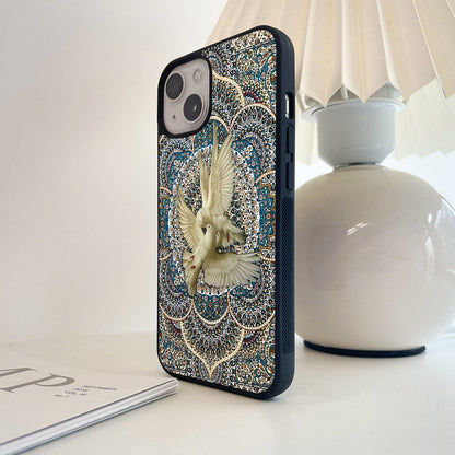 Royal Dove Tapestry Glass Case