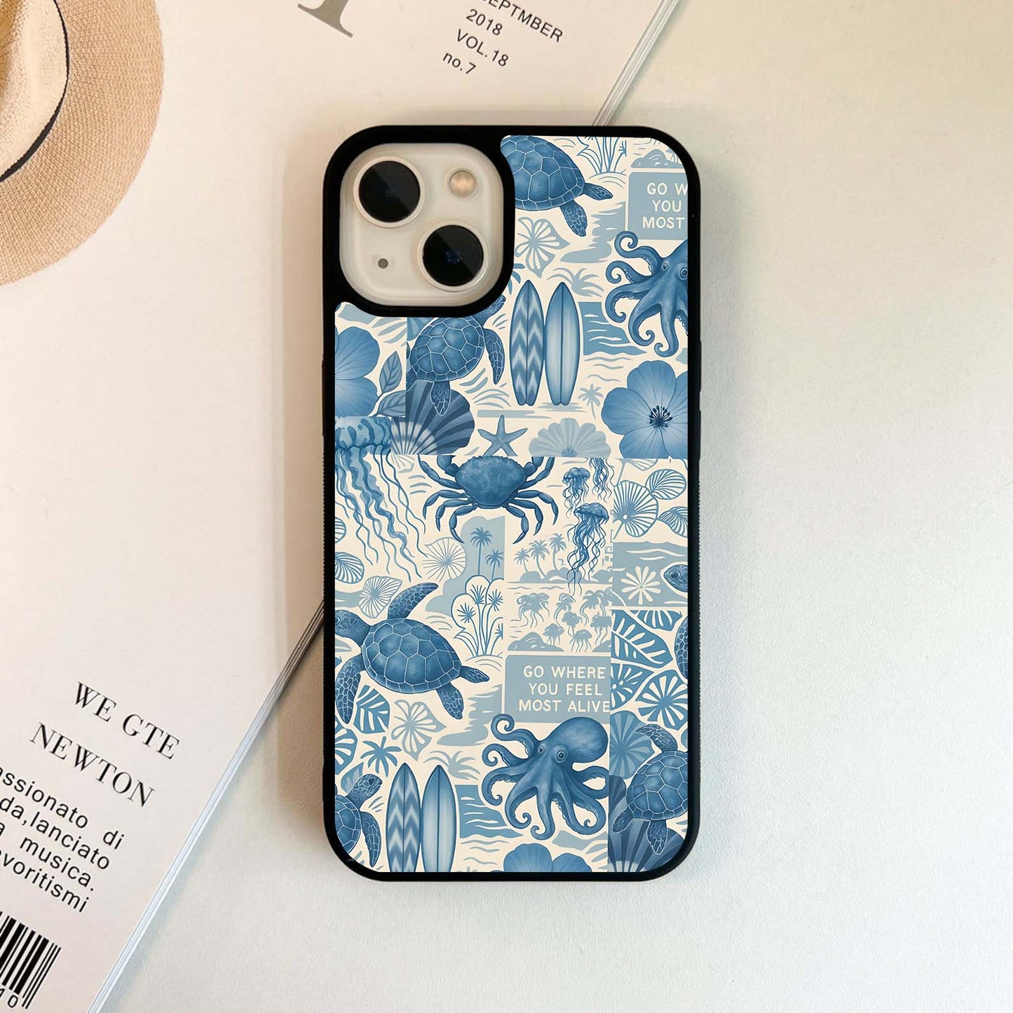 Oceanic Art Glass Case