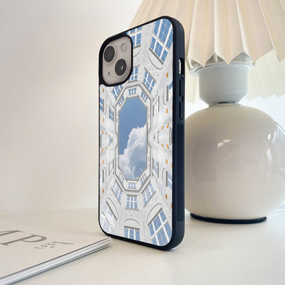 Sky Courtyard Gaze Glass Case