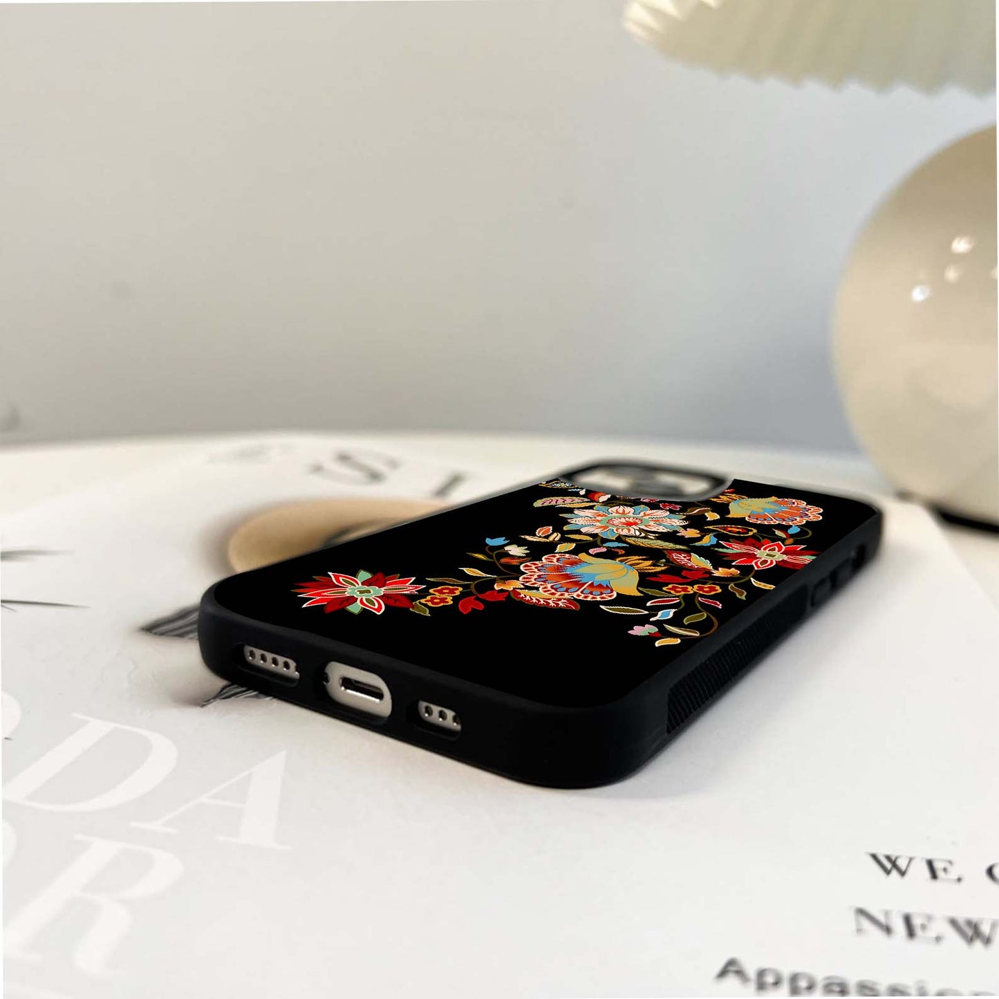 Folk Bloom Tapestry Glass Case