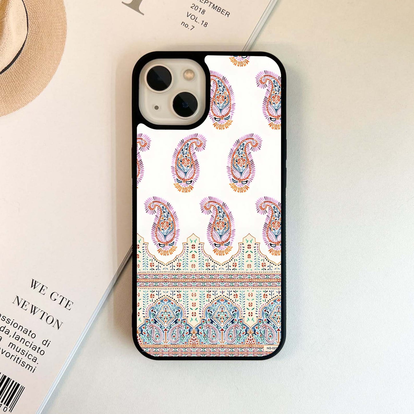 Paisley Palace Charm Glass Case