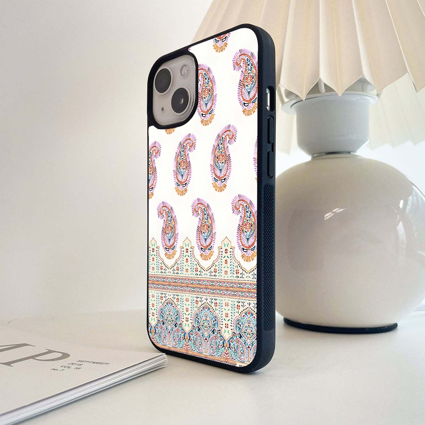 Paisley Palace Charm Glass Case