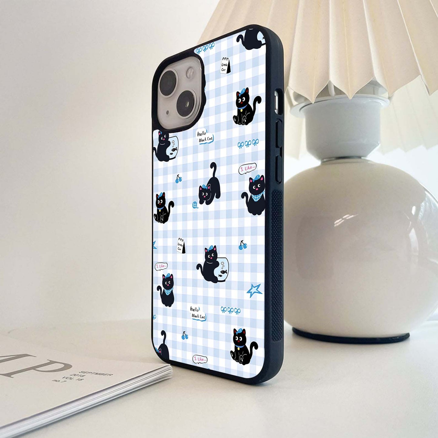 Black Cat Checker Pattern Glass Case