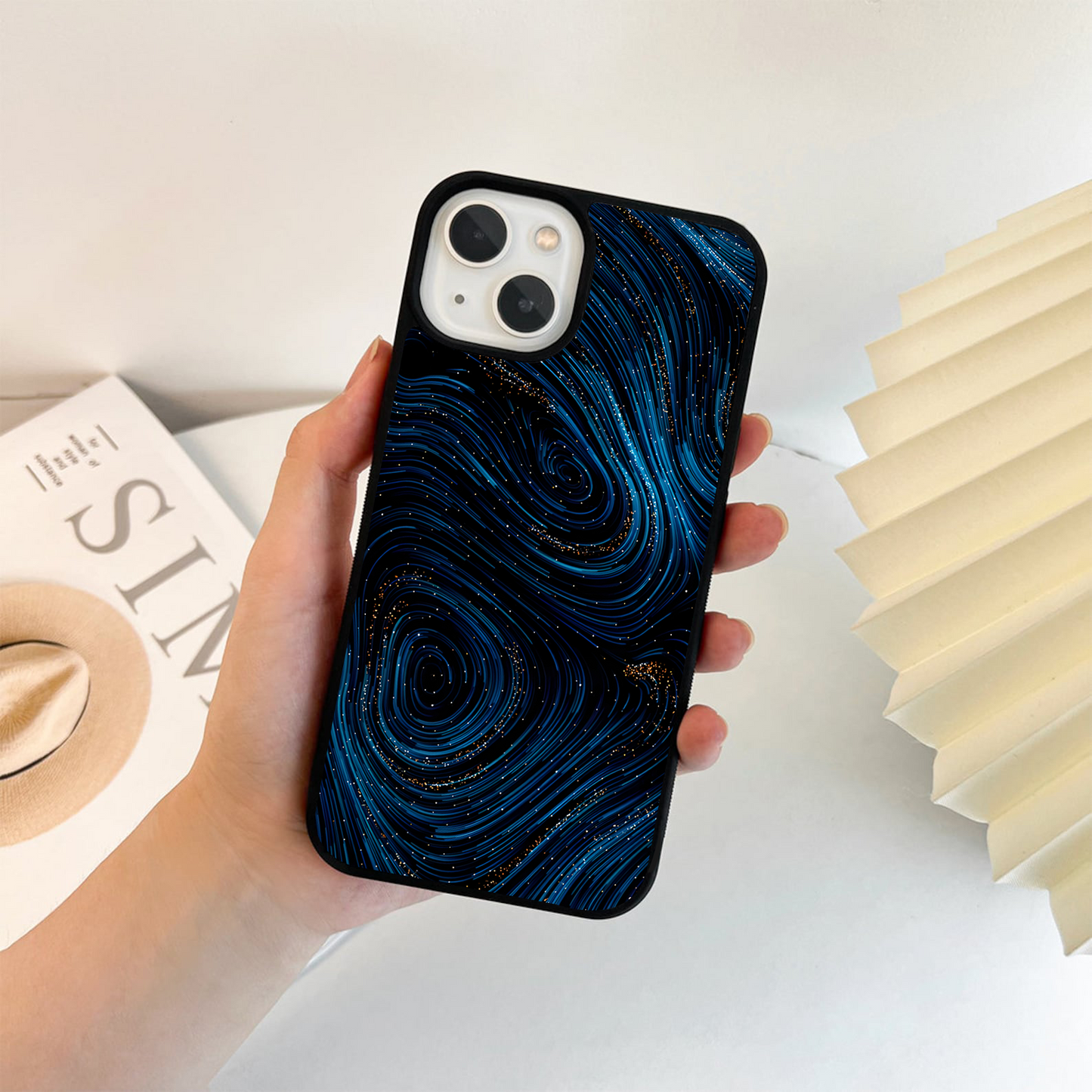 Dark Tarqurish Glass Case