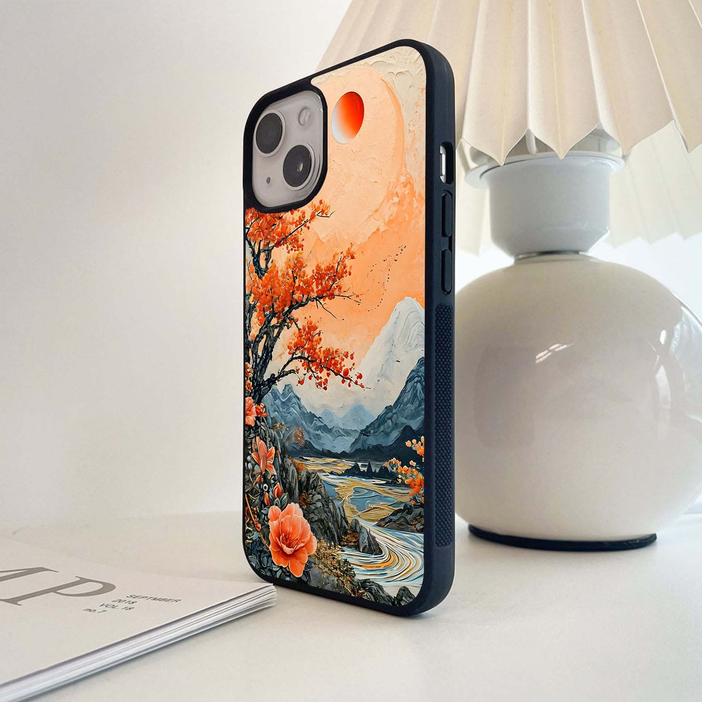 Golden Maple Valley Glass Case