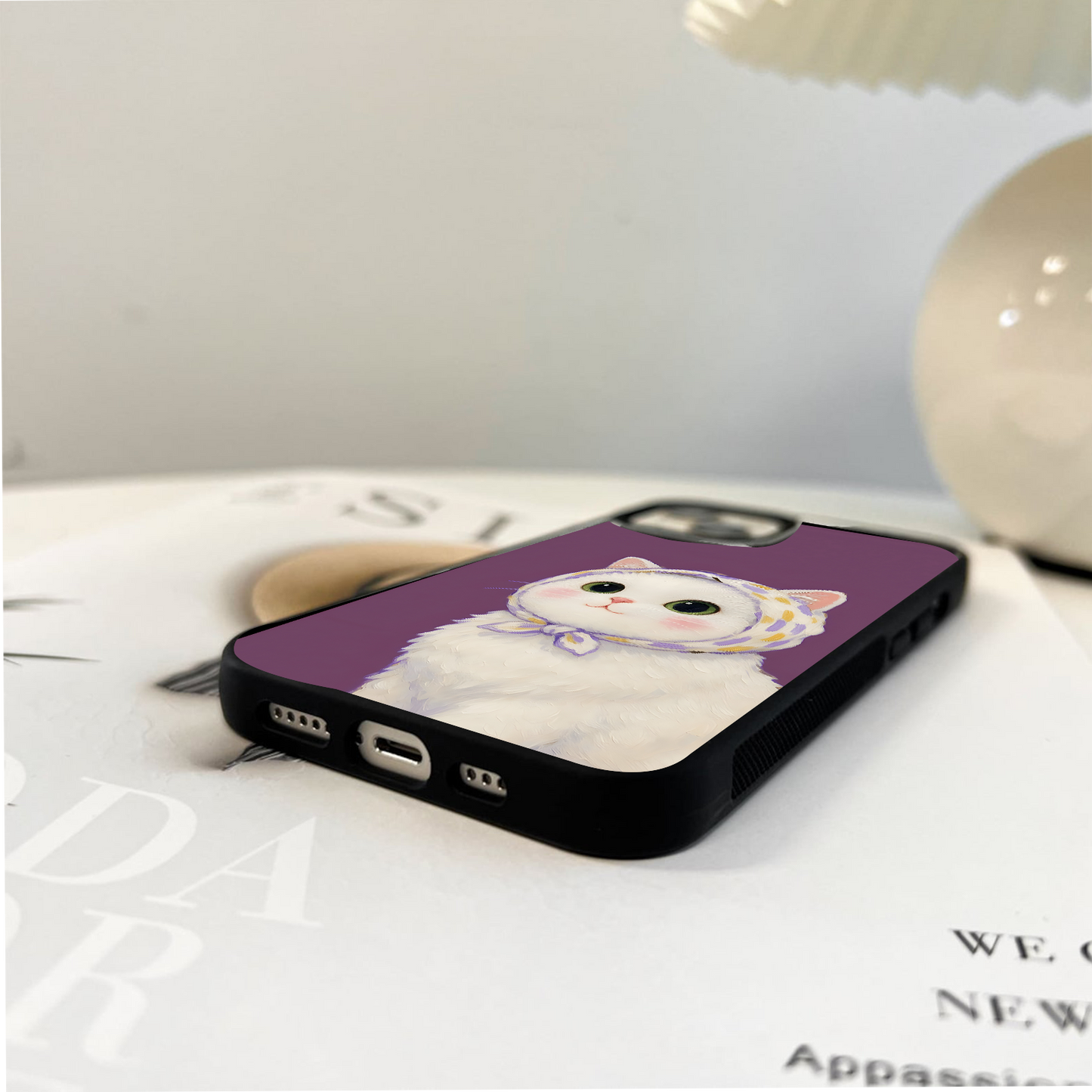 Cozy Kitty Charm Glass Case