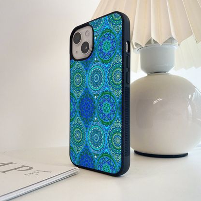 Green and Blue Mandala Pattern Glass Case