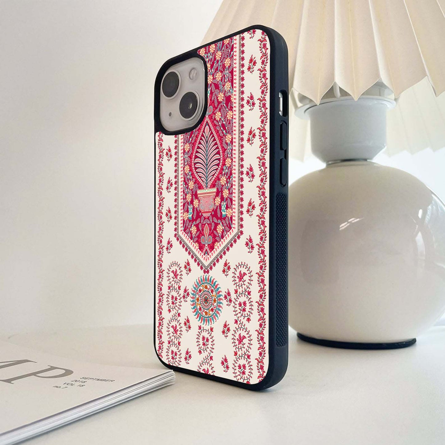 Intricate Traditional Floral Pattern Glass Case