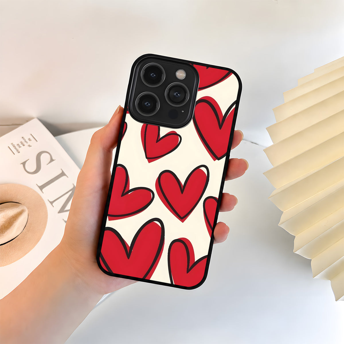 Doodle Love Hearts Glass Case