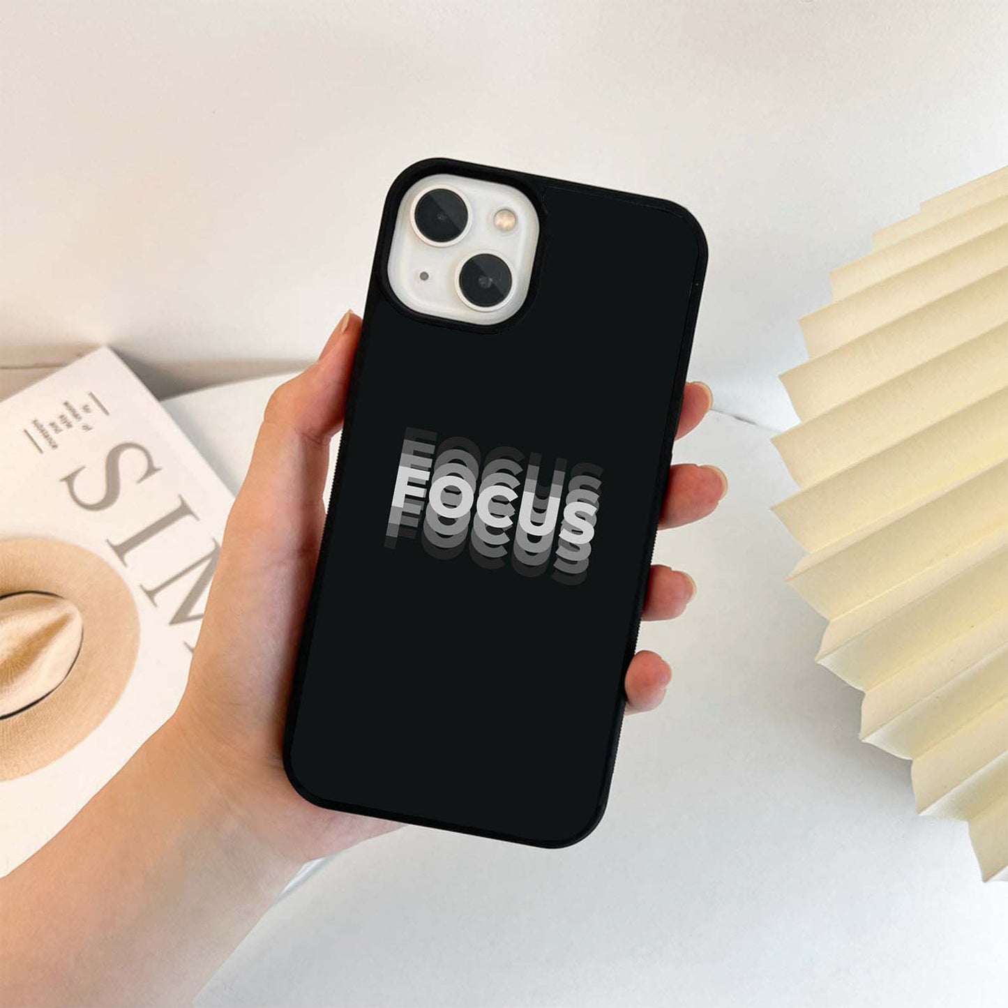 Focus Mode On Glass Case