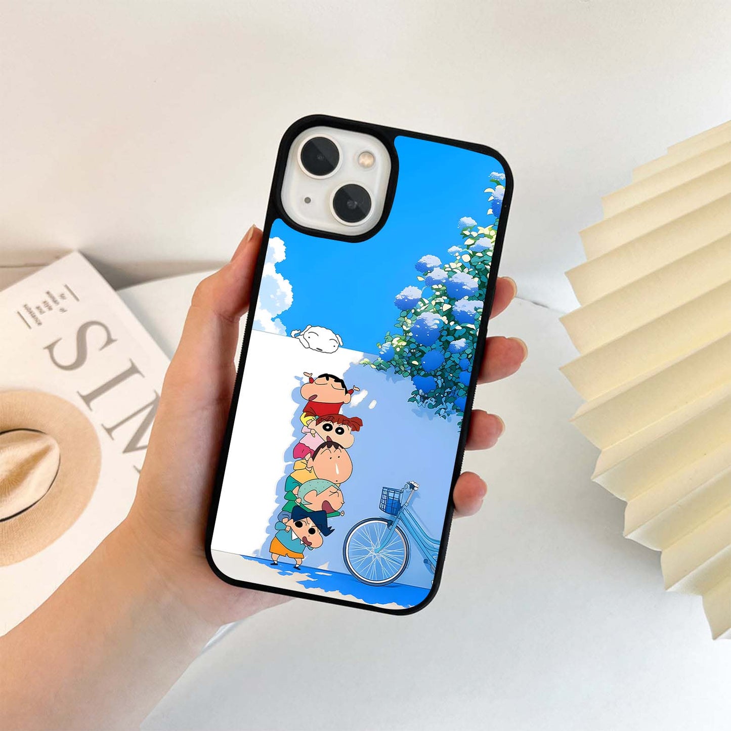 Shinchan Peace Scene Glass Case