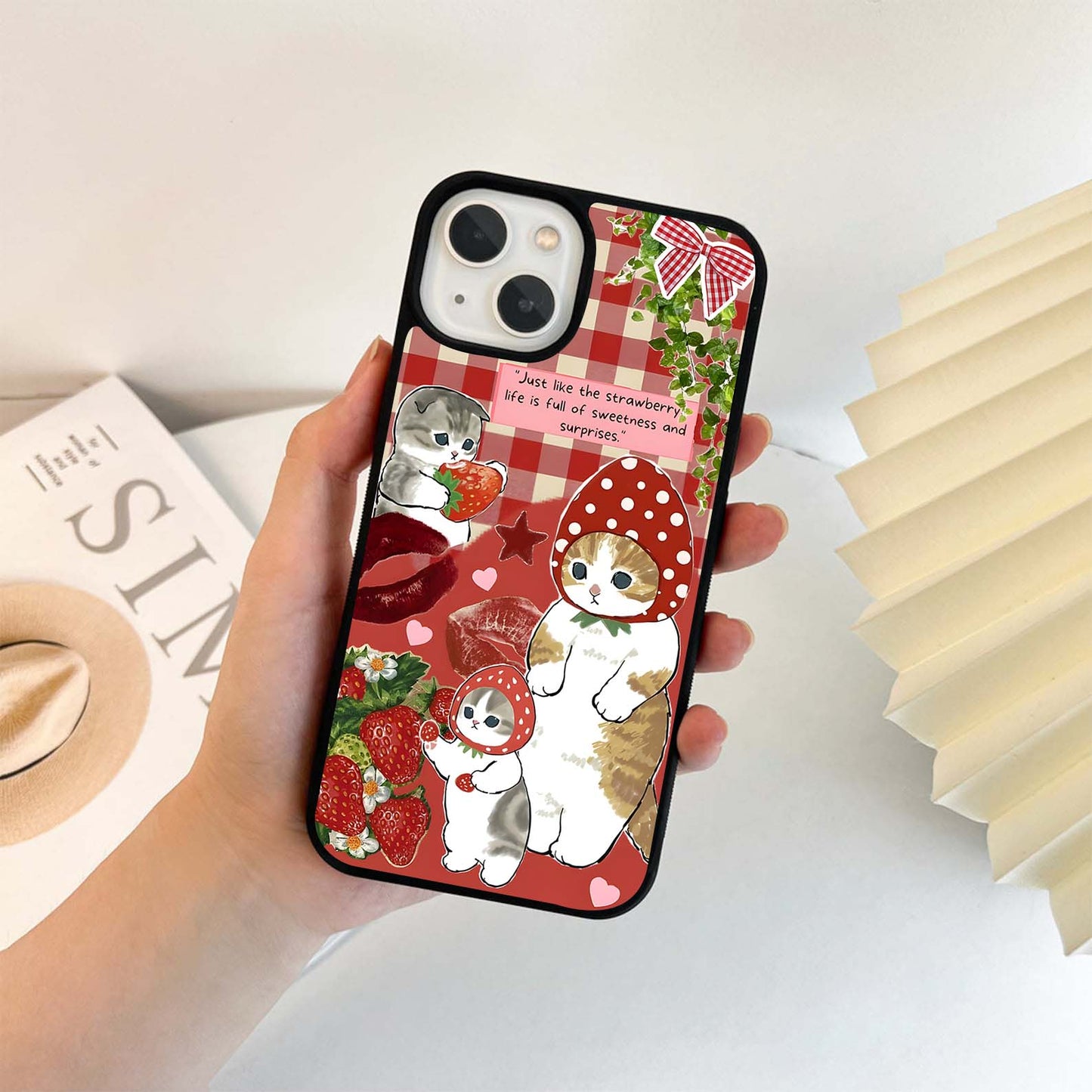 Strawberry Mood Cat Glass Case
