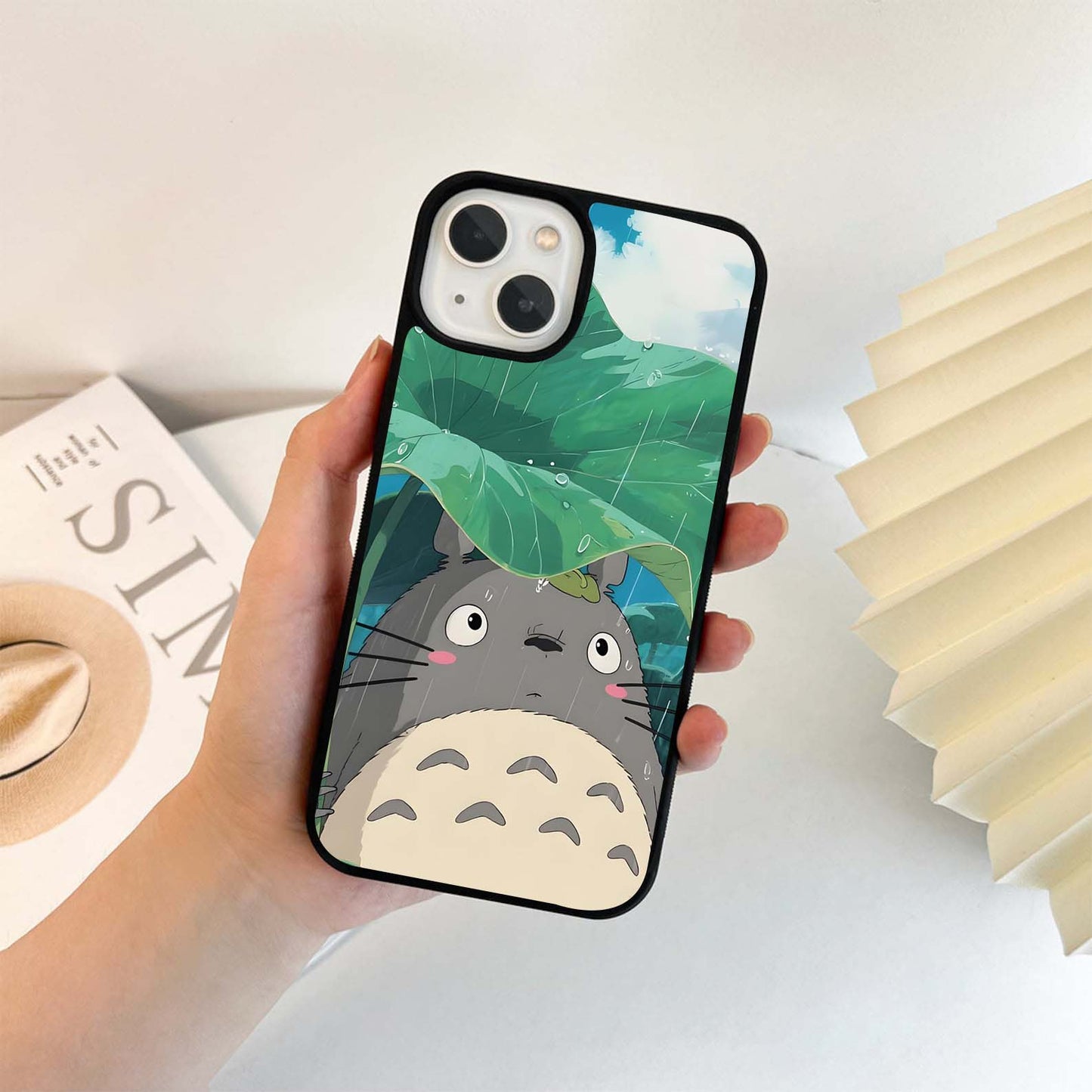 Rainy Totoro Shelter Glass Case