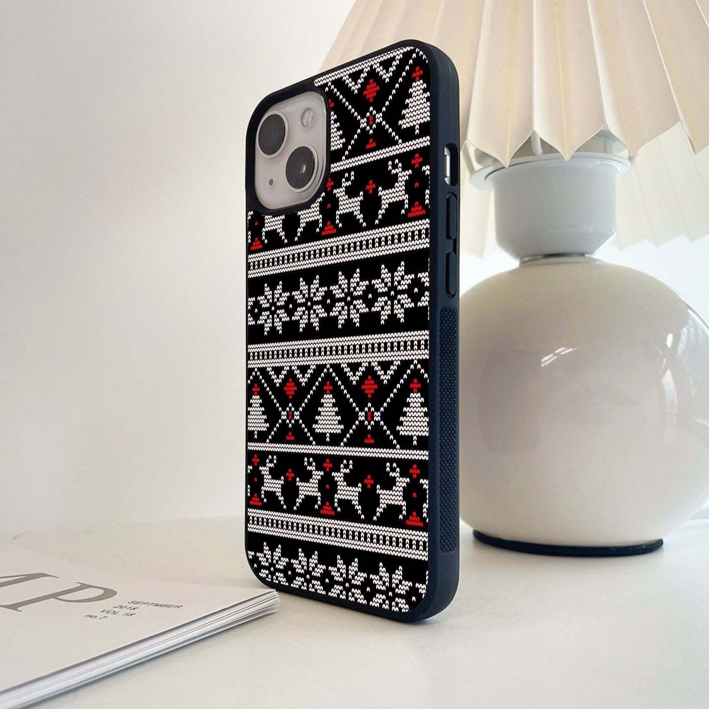 Turkish Thread Pattern Glass Case