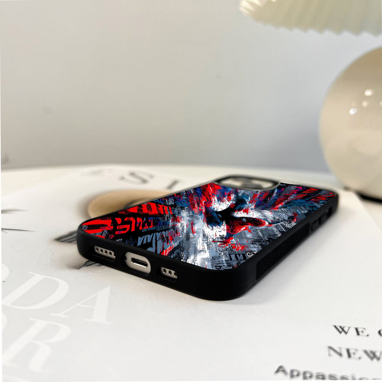 Spiderman Urban Chaos Glass Case