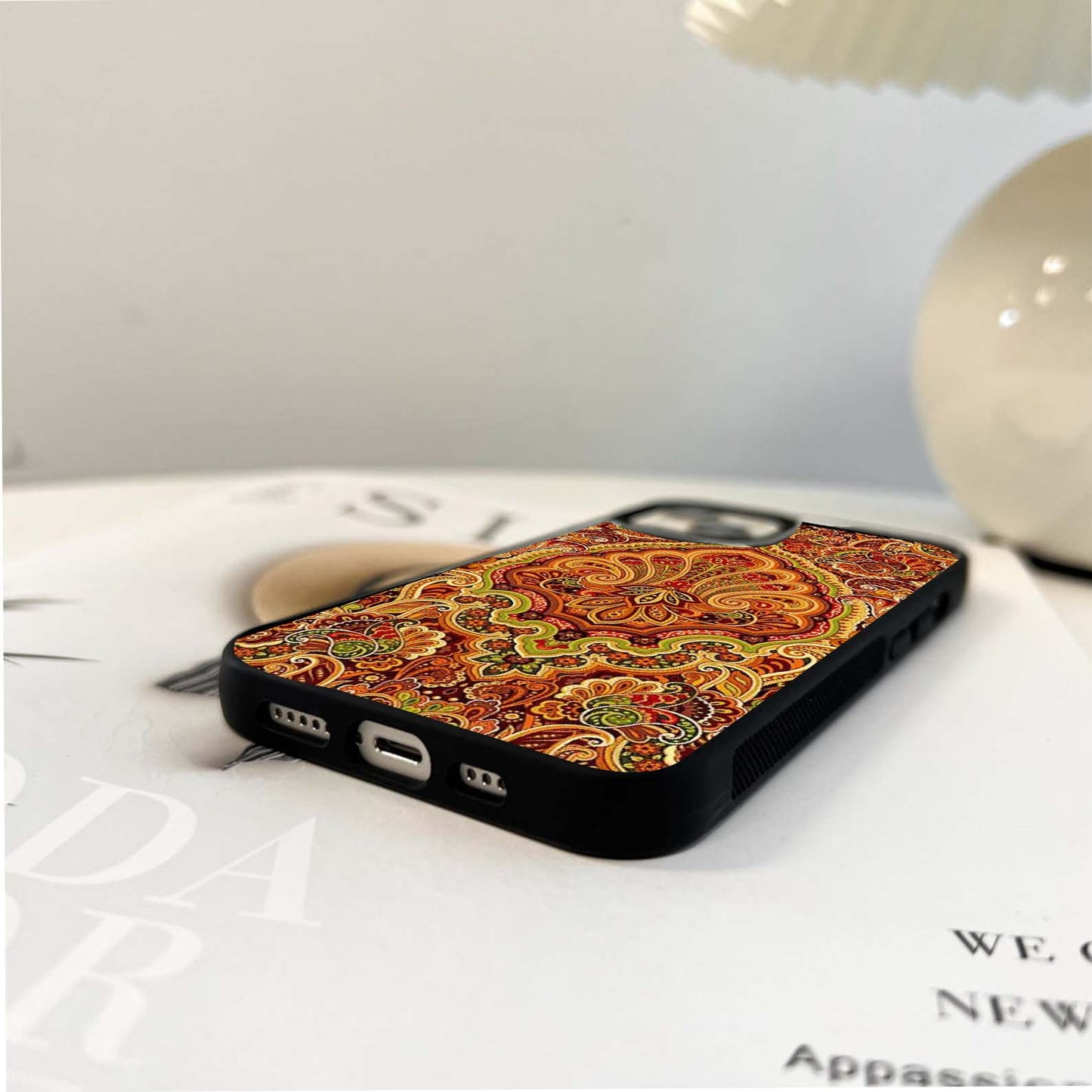 Heritage Paisley Mosaic Glass Case