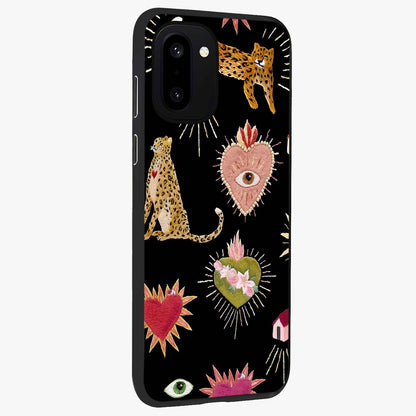 Sacred Jungle Heart Glass Case for 1+15R side perspective highlighting lush textures and premium edges