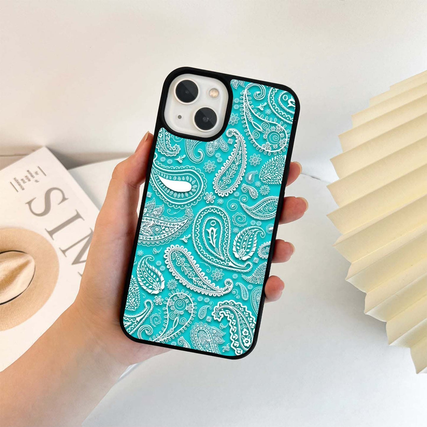 Turquoise Paisley Pattern Glass Case