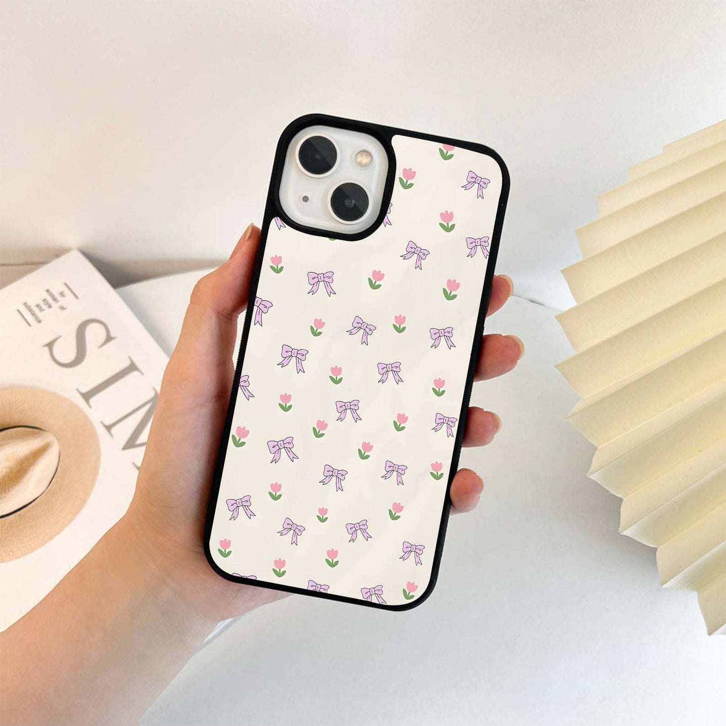 Foalik Mini Bow Glass Case