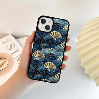 Silk Shell Glass Case