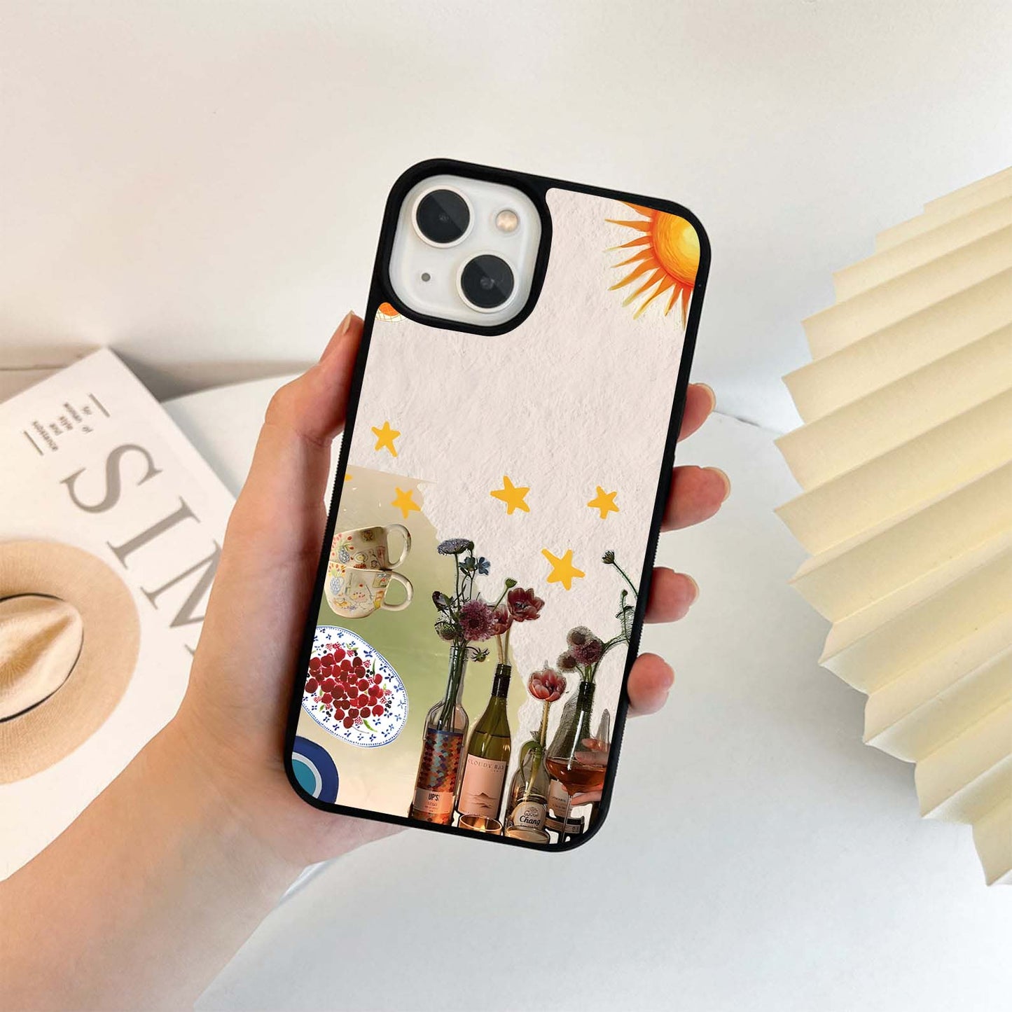 Having Break Design Glass Case