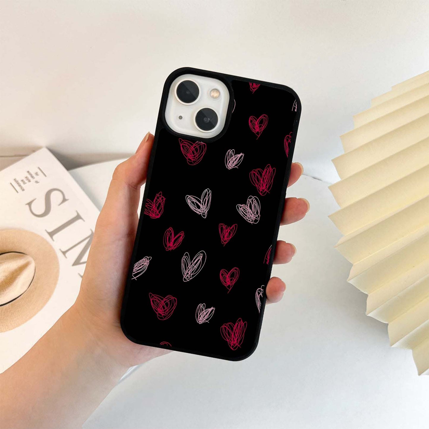 Scribble Hearts Glass Case