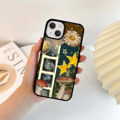 Frog on mushrooms Glass Case