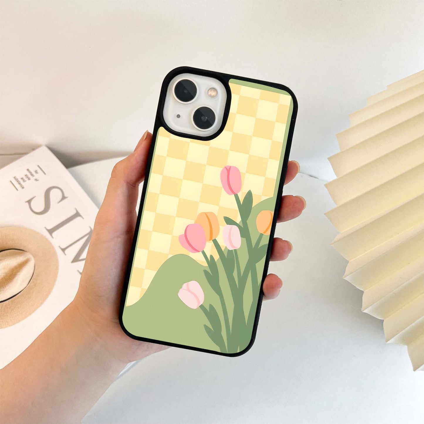 Checker board Tulip Glass Case